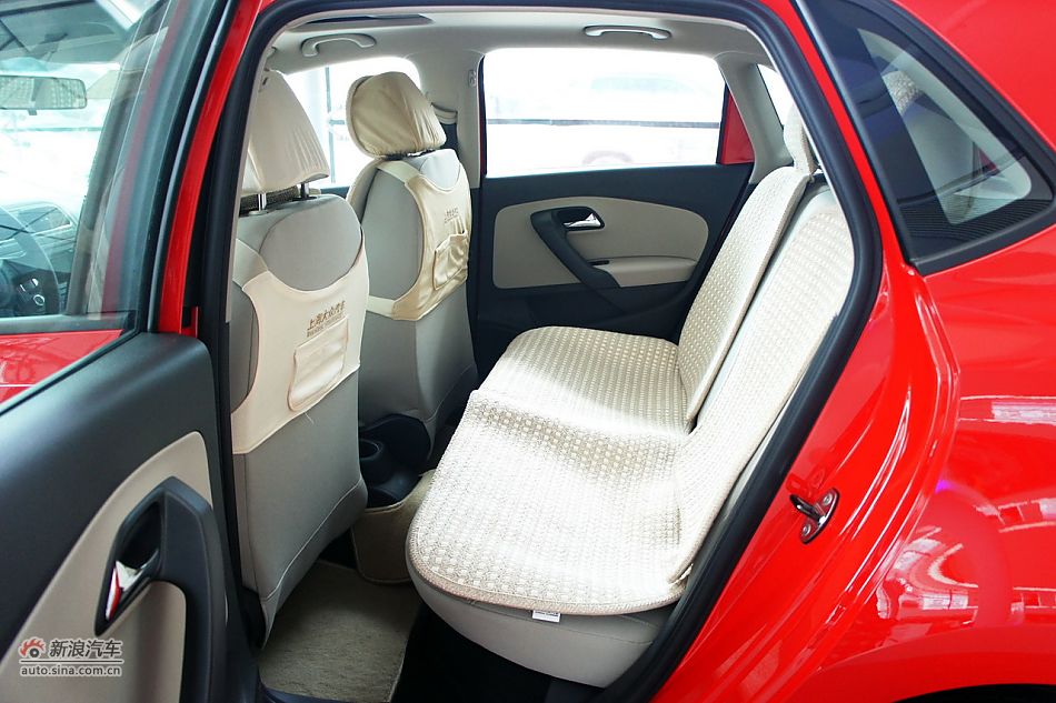 2011POLO