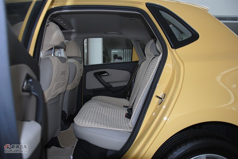 2011POLO¿1.6Զ