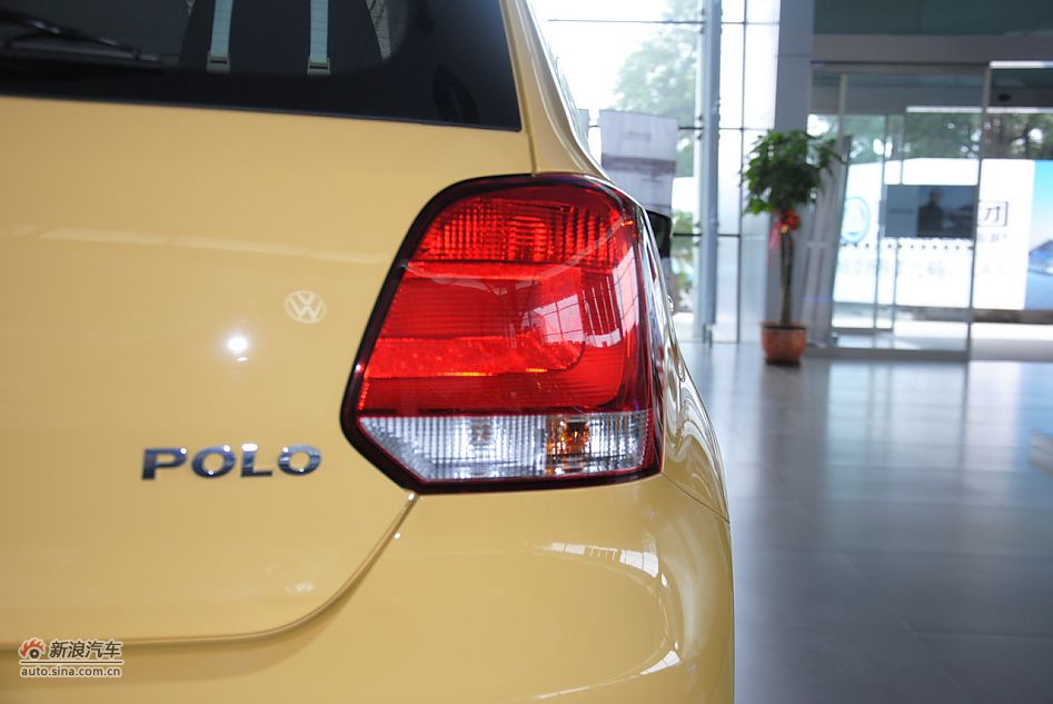 2011POLOа1.4Զ