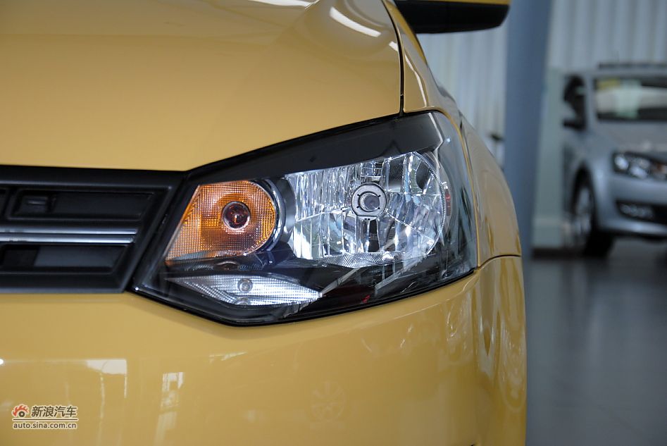 2011POLO¿1.6Զ