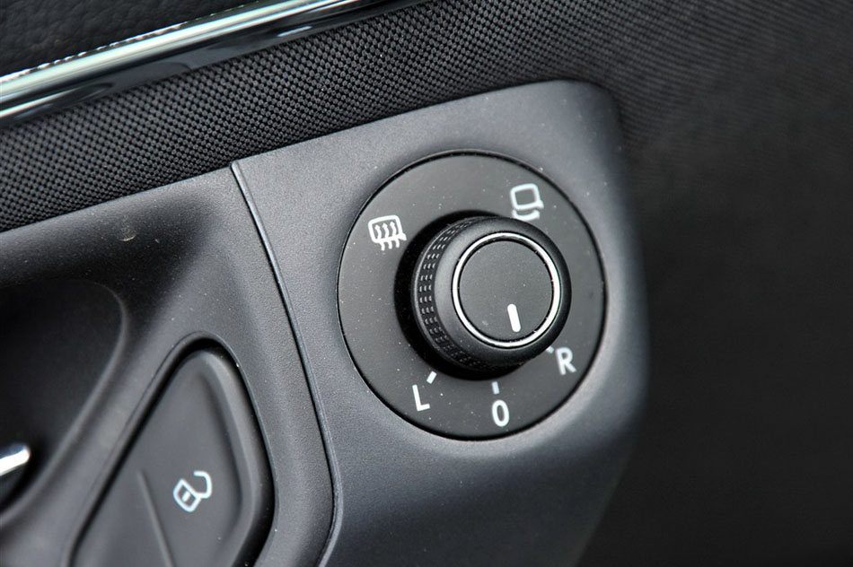 2014 1.6L Զ οռ