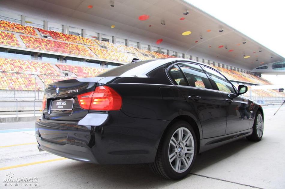 BMW 325i M˶ʵͼ