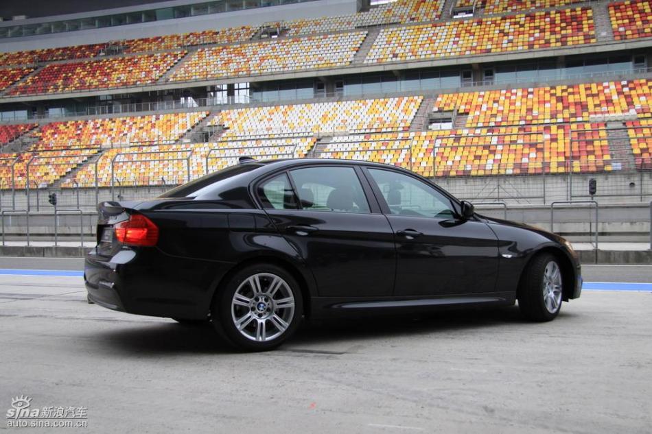 BMW 325i M˶ʵͼ