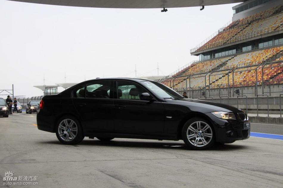 BMW 325i M˶ʵͼ