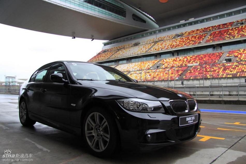 BMW 325i M˶ʵͼ