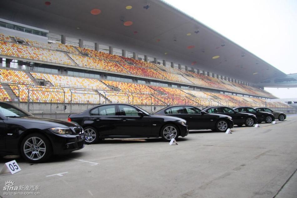 BMW 325i M˶ʵͼ