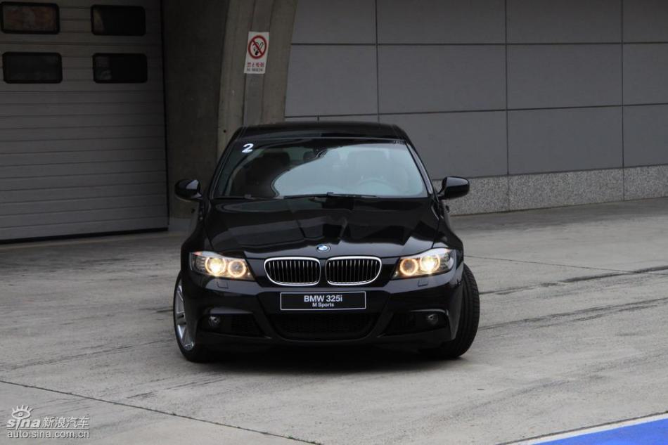 BMW 325i M˶ʵͼ