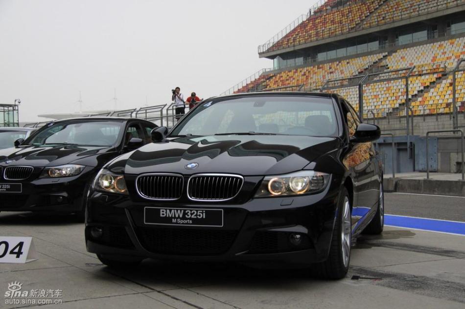 BMW 325i M˶ʵͼ