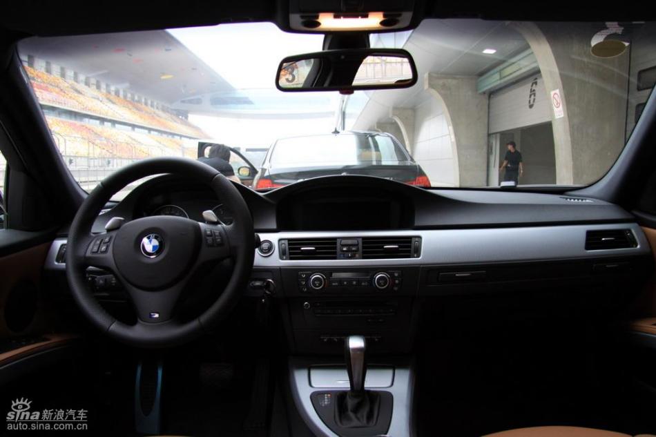BMW 325i M˶ʵͼ