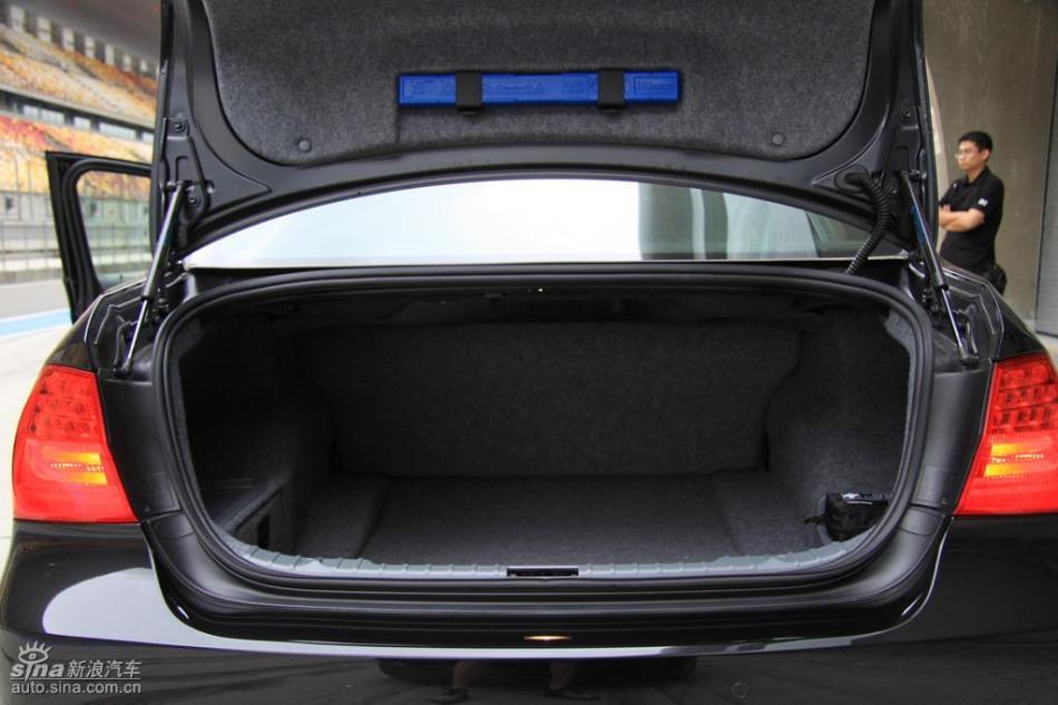 BMW 325i M˶ʵͼ