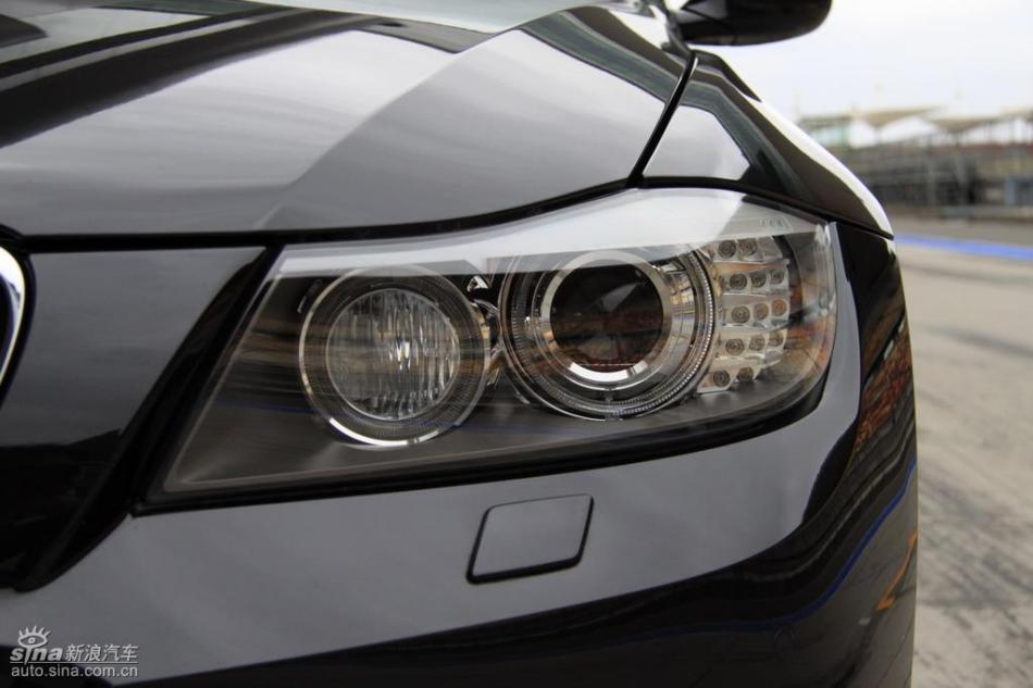 BMW 325i M˶ʵͼ