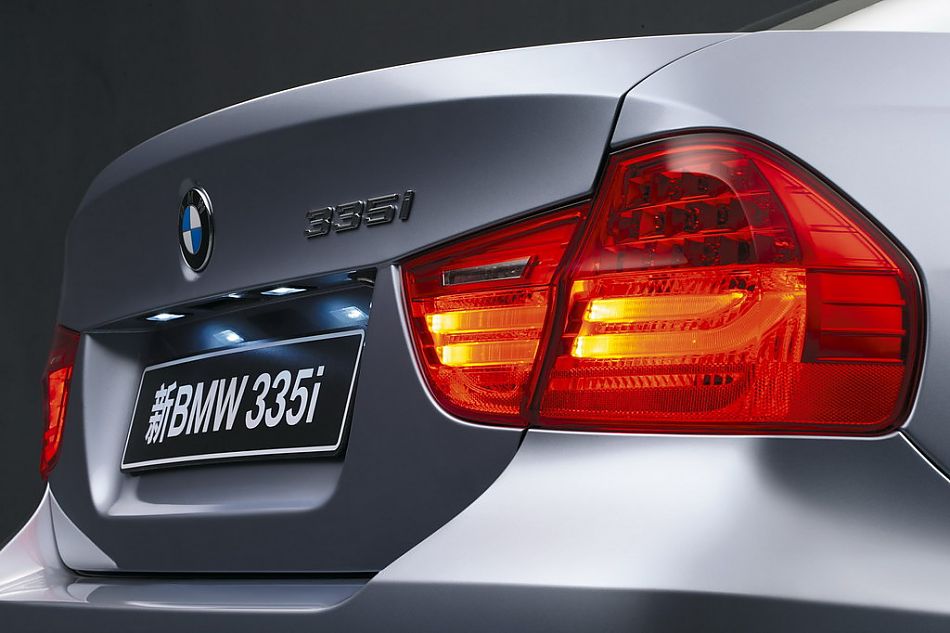ȫ±335i