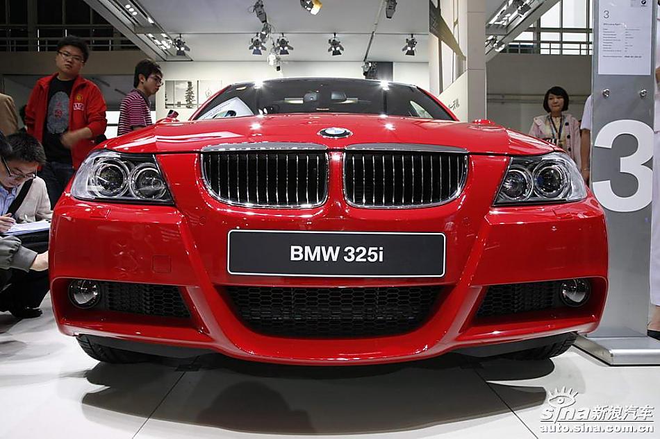325i
