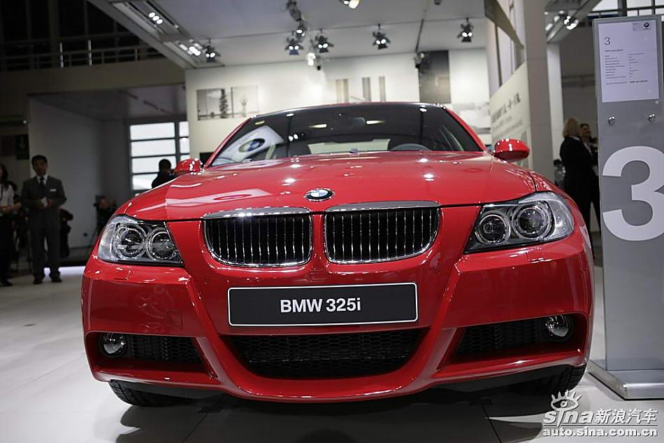 325i