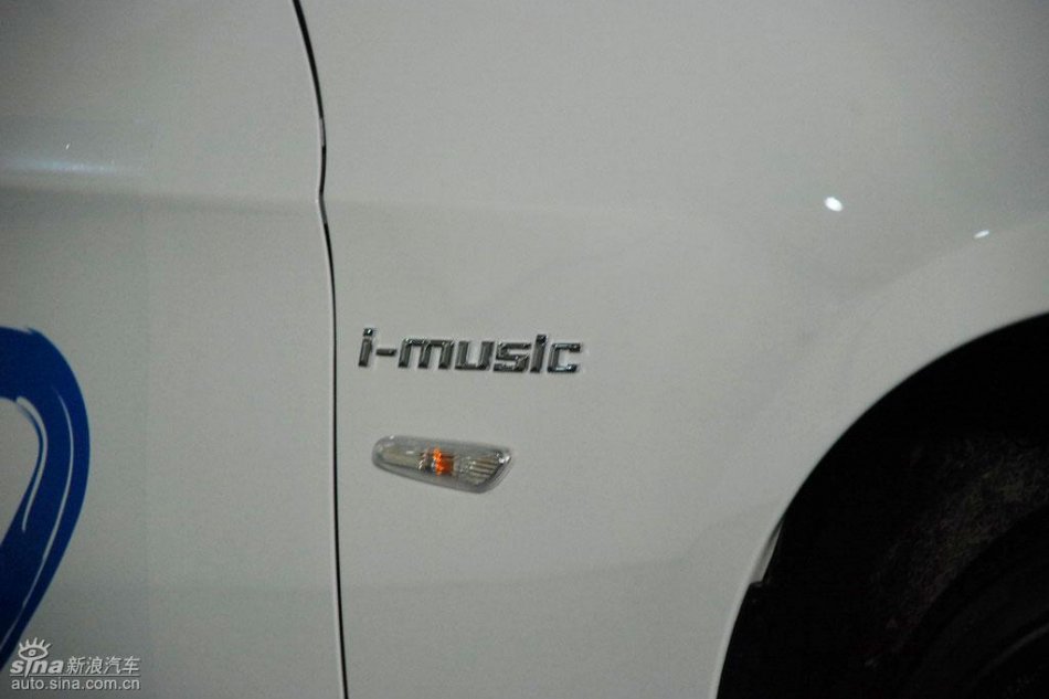 320i i-musicʵ