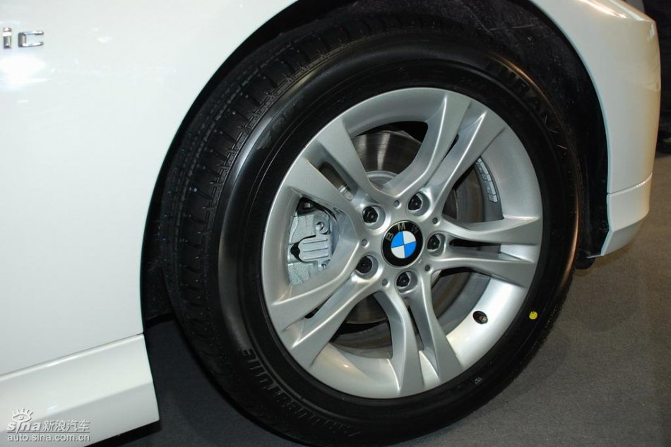 320i i-musicʵ