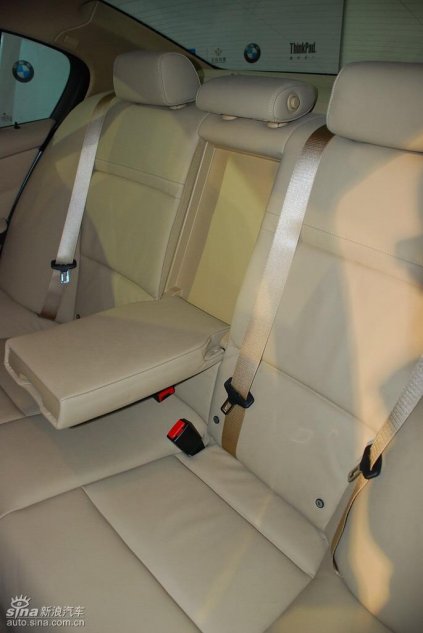 320i i-musicʵ