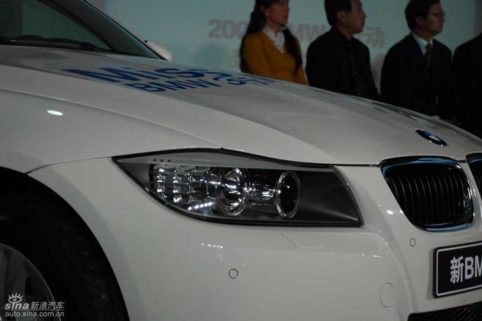 320i i-musicʵ