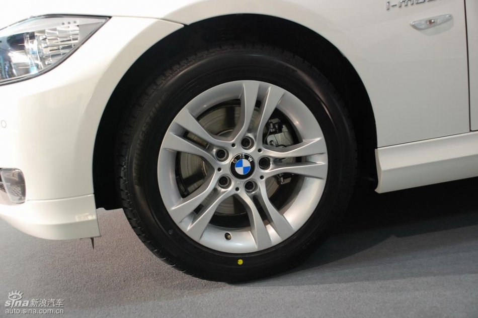 320i i-musicʵ