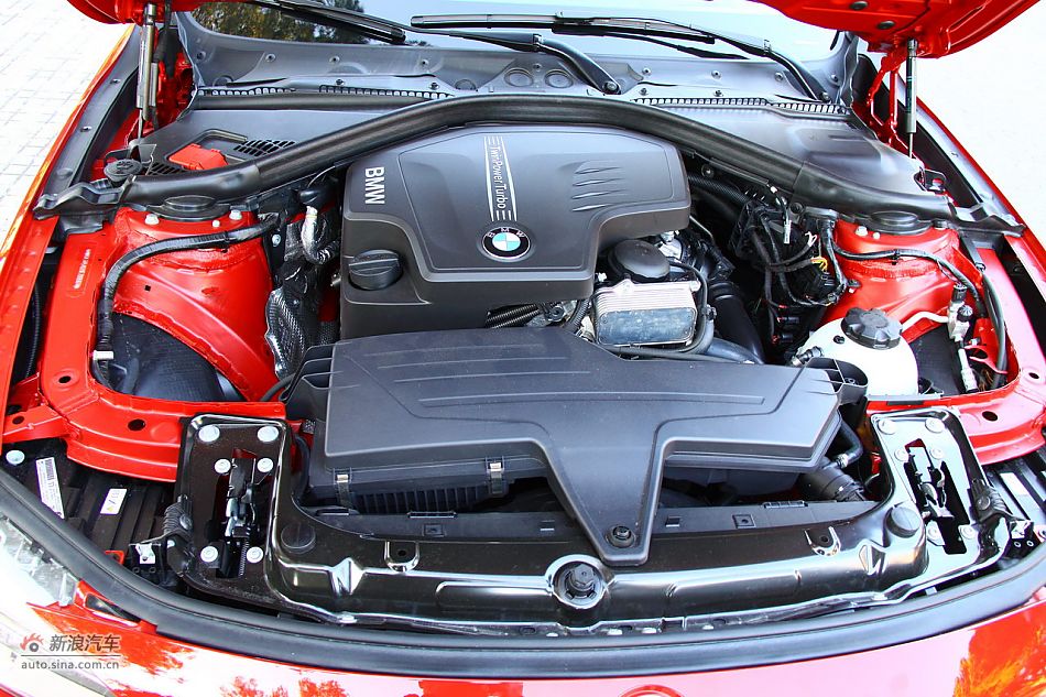 ±328i˶
