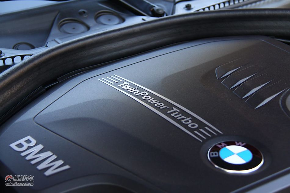 ±328i˶