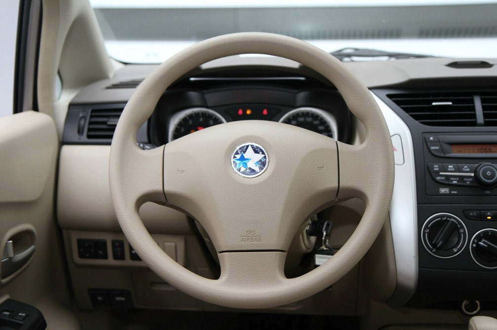 D50 2013 1.6L AT ʱа 