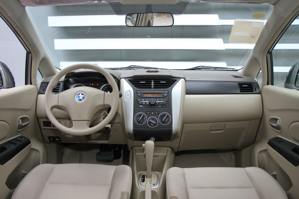 D50 2013 1.6L AT ʱа 