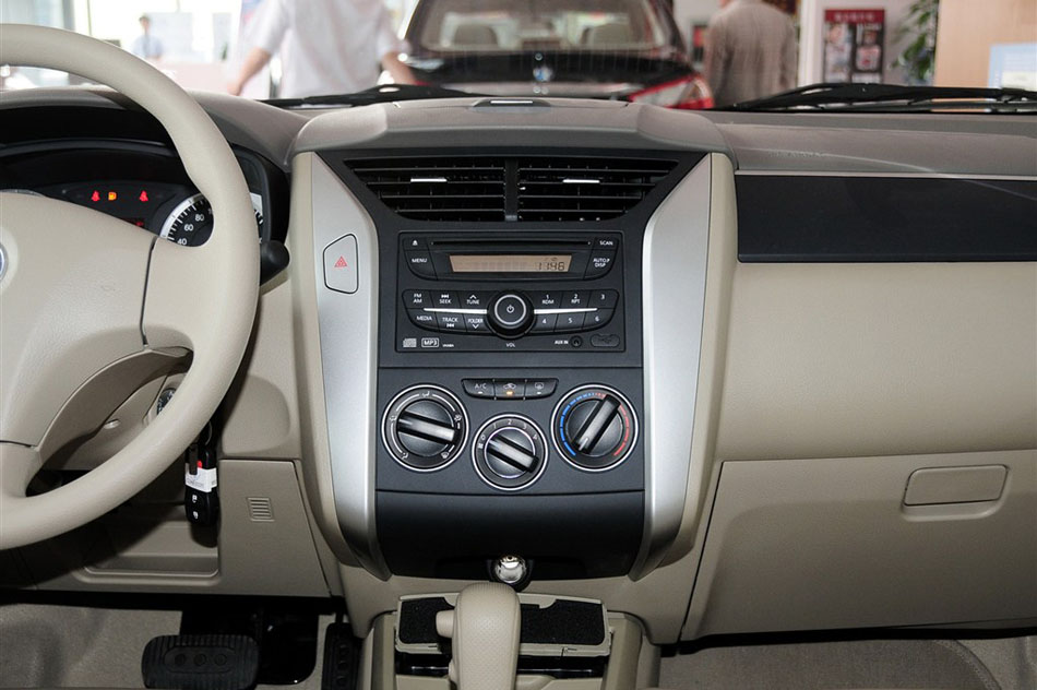 2013 1.6L Զ 