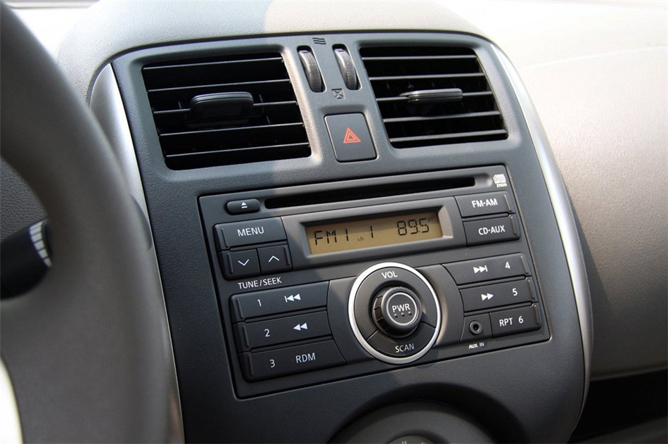 2011 1.5L CVT XL 