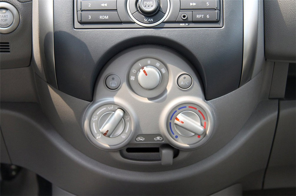 2011 1.5L CVT XL 