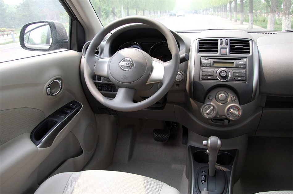 2011 1.5L CVT XL 