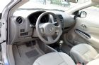 阳光 2011款 1.5XV 尊贵版 CVT 内饰