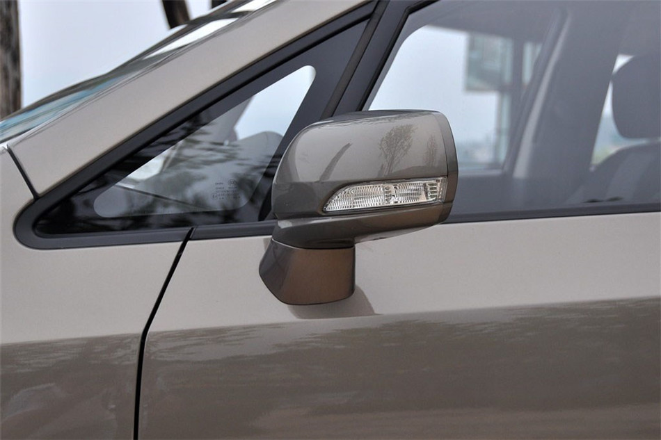 2011 1.3L AT˶ 