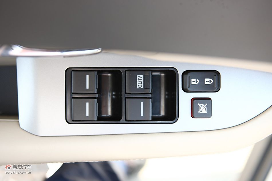 2011ǵS6