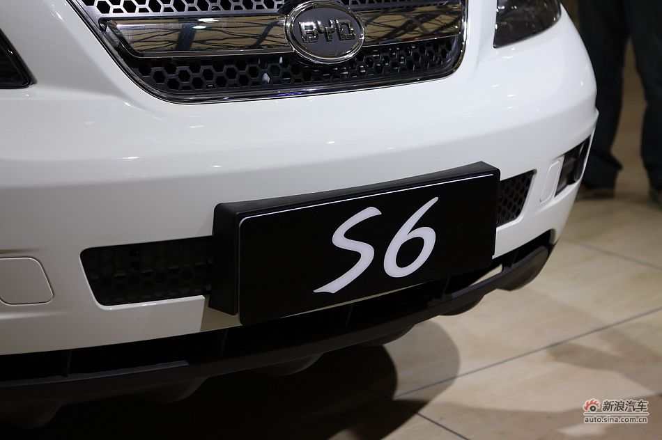 ǵS6
