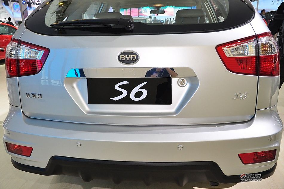 ǵS6
