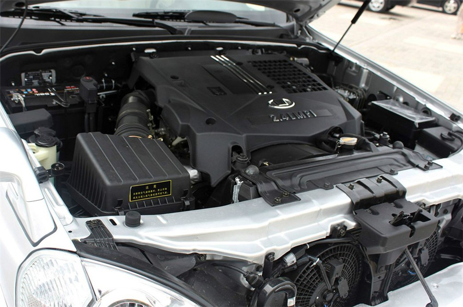 2010 2.4L  MT  