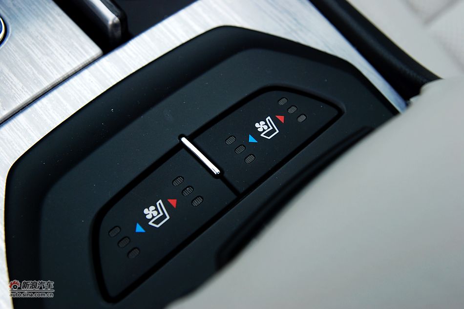 2.4L콢