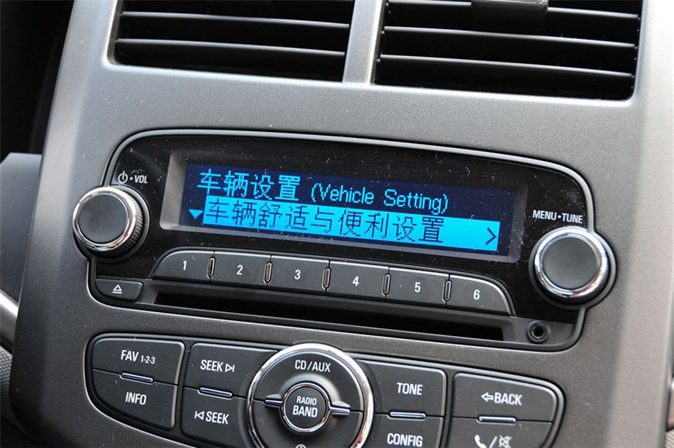 Ψŷ  2011 1.4L MT SE 