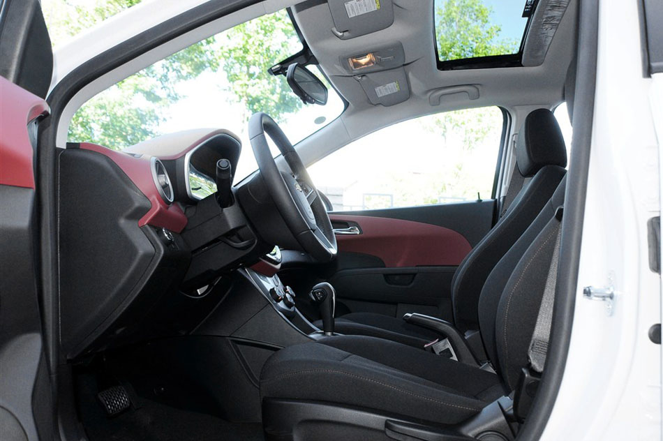2014  1.6SX AT а οռ