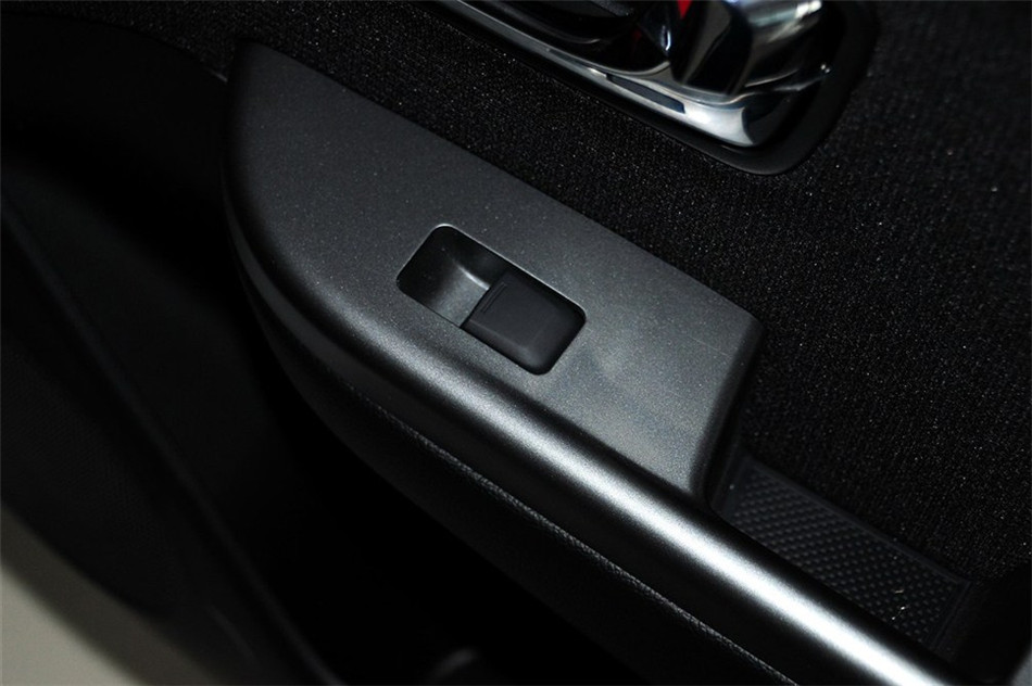 K2 2012 1.4L MT GLS  ռ