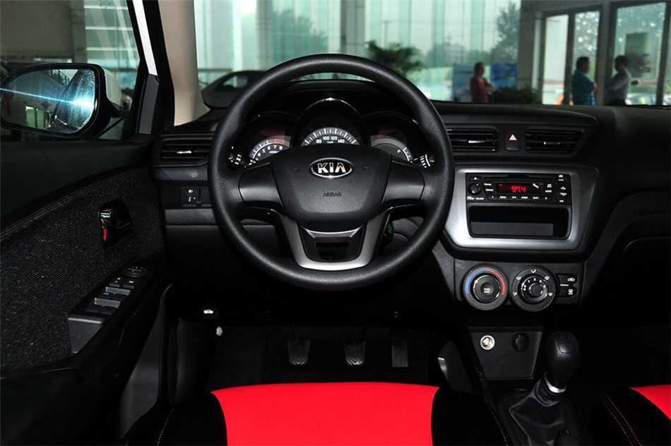 K2 2012 1.4L MT GLS  