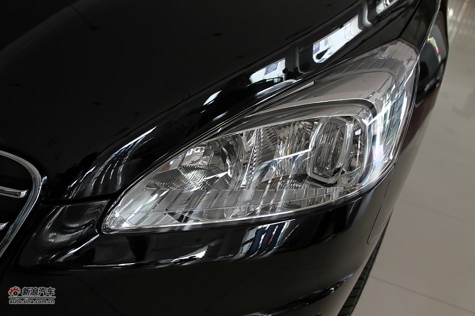 2011508 2.3LԶ