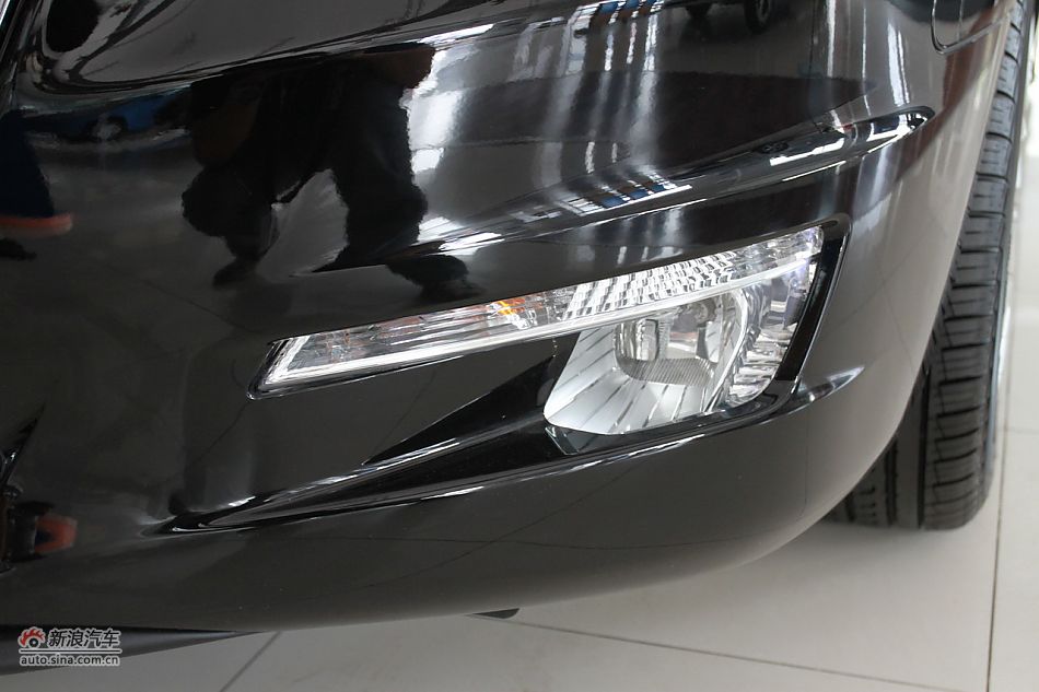 2011508 2.3LԶ
