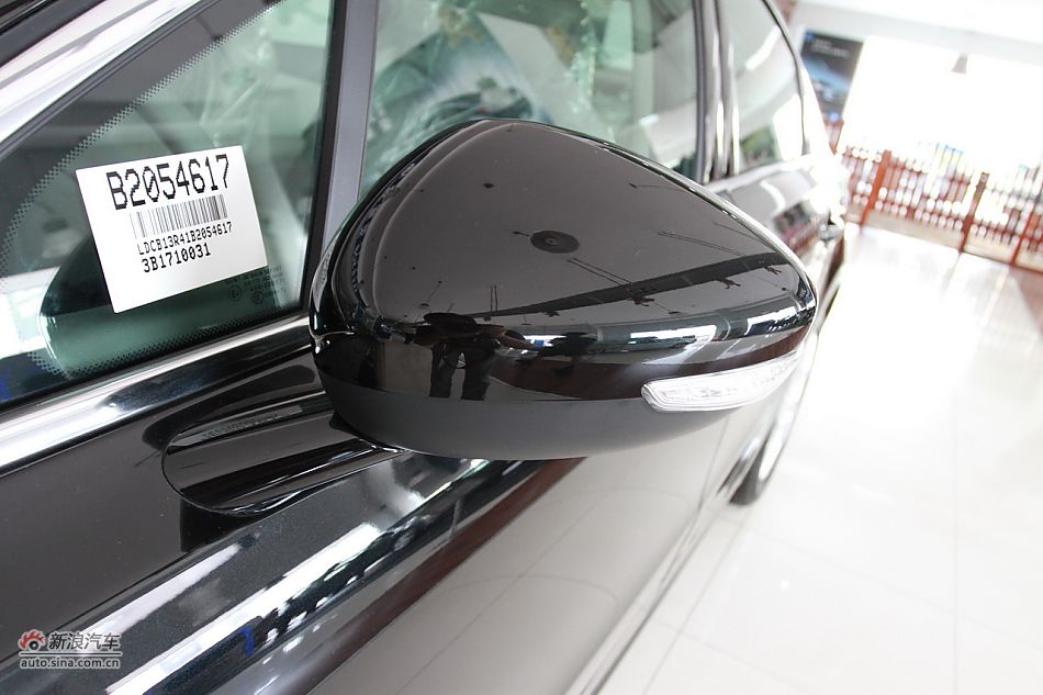 2011508 2.3LԶ