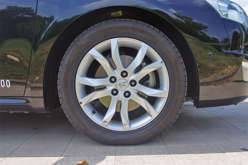2012508 2.0L Զ