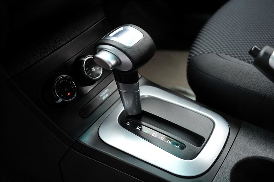 2013L5 GT1.6LԶӢ