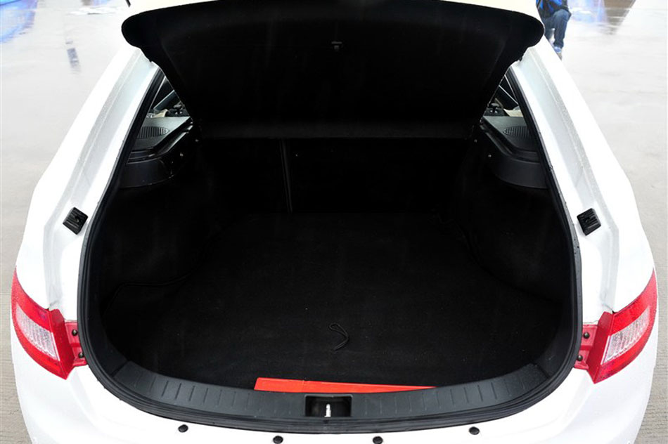 2013L5 GT1.6LԶӢ