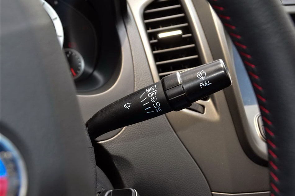  2014  1.5L ֶ 