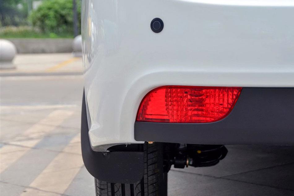  2014  1.5L ֶ 
